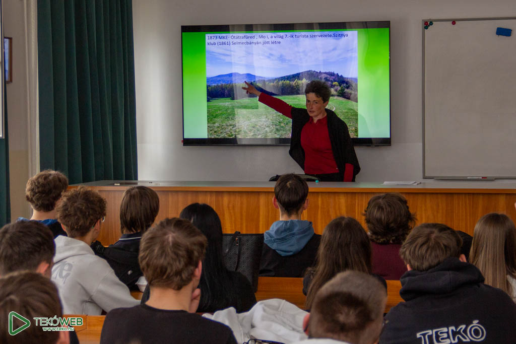 20260422 foldnapja 48